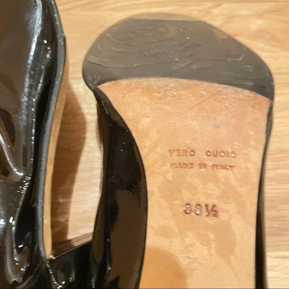 Taryn Rose patent leather black heels size 7.5-8 - Picture 8 of 8